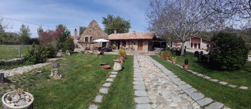 Отель Agriturismo Su Pinnettu