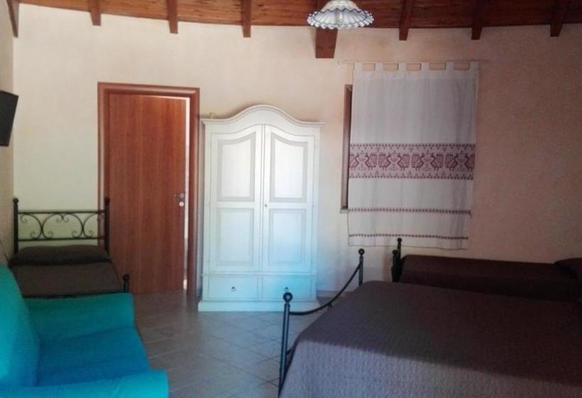 Отель Agriturismo Su Pinnettu