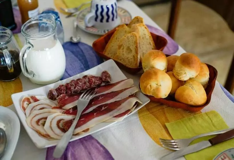 هتل Biobagnolese Agriturismo