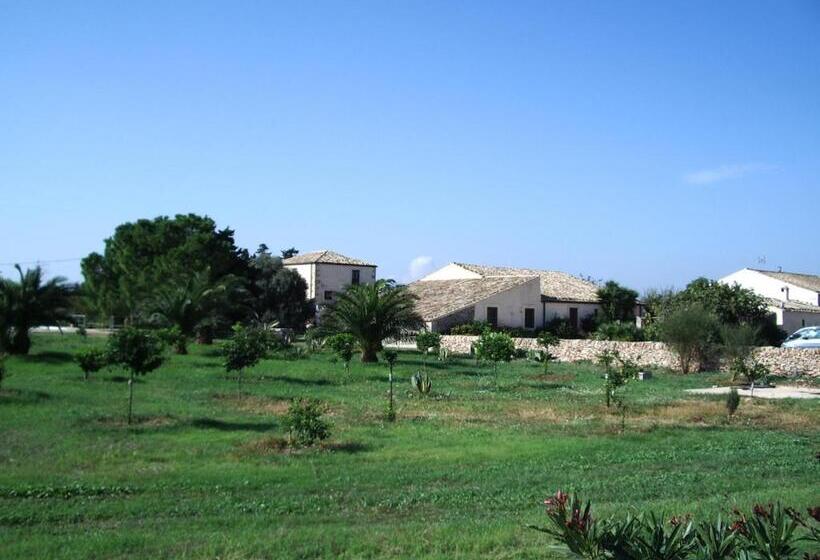 Отель Pozzo Di Mazza