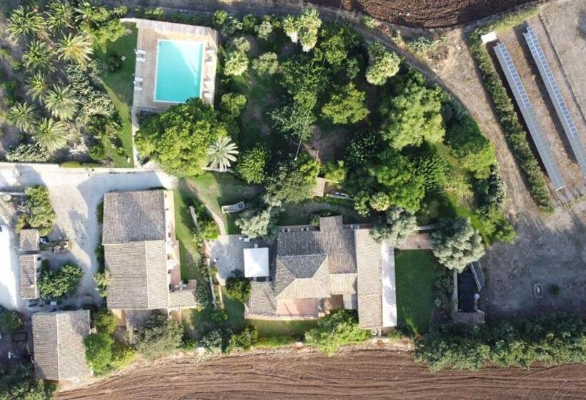 Отель Pozzo Di Mazza