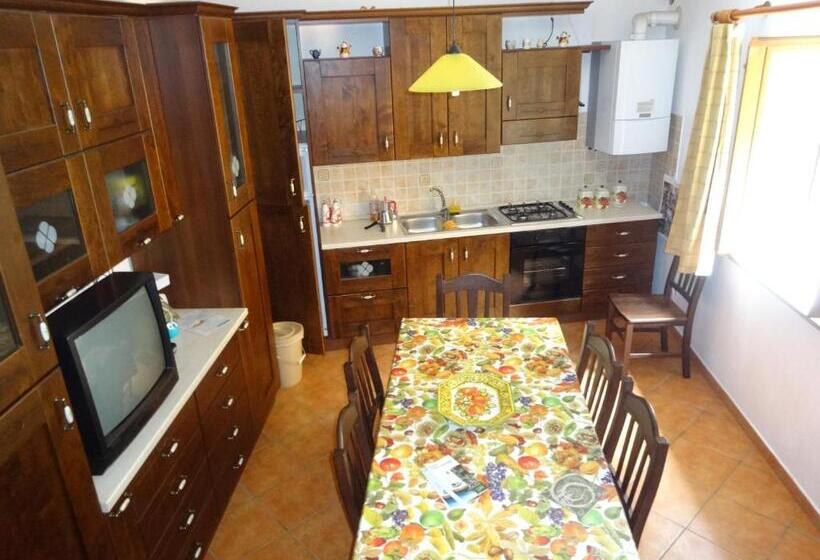 펜션 Hysnara Affittacamere