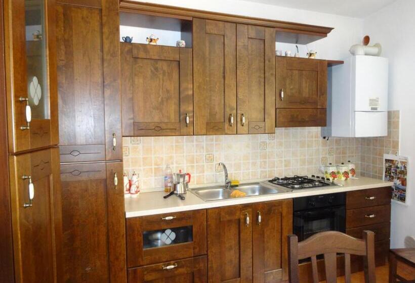 펜션 Hysnara Affittacamere