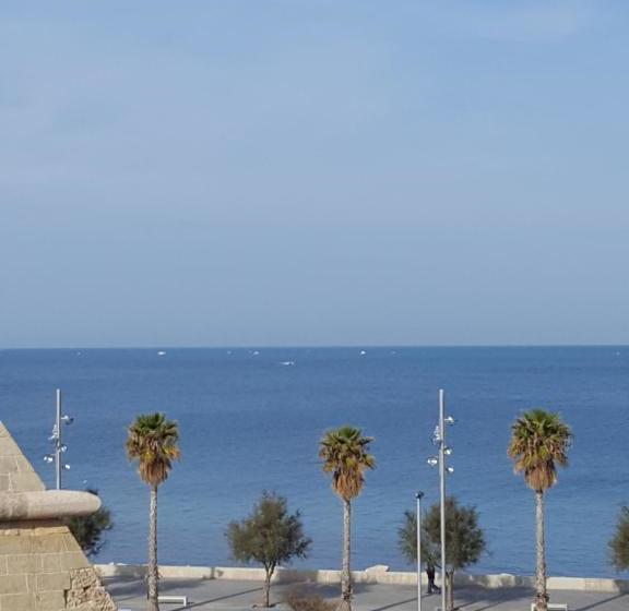 פנסיון Locanda Degli Angioini Locazione Turistica