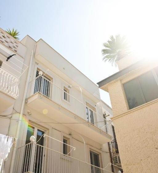 פנסיון Locanda Degli Angioini Locazione Turistica