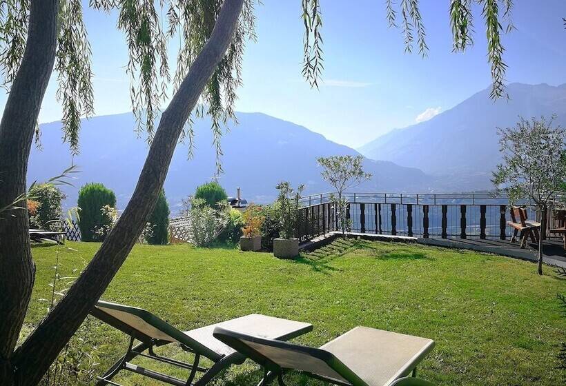 Schenna Garni Eden Bed & Breakfast