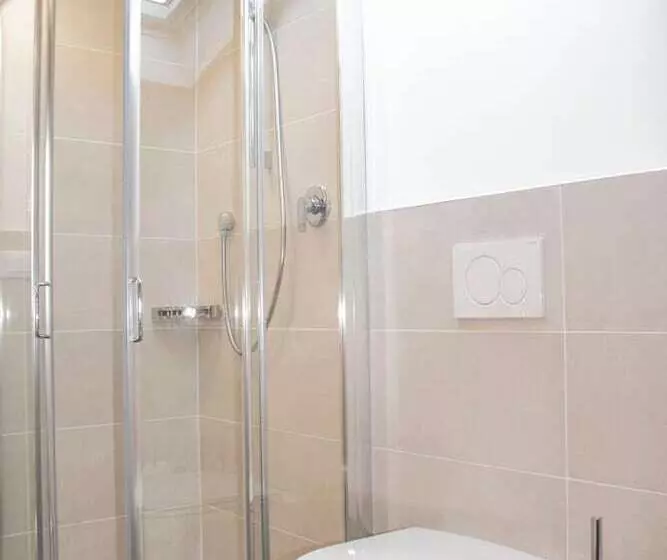 Schenna Garni Eden Bed & Breakfast