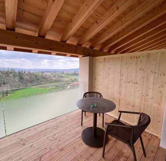 ホテル Agriturismo Vedova