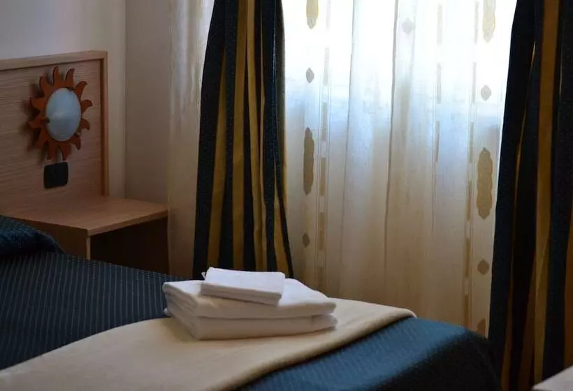 Residence La Quiete   5 Mins By Car From City Center 10 Mins From Langhe & Roero
