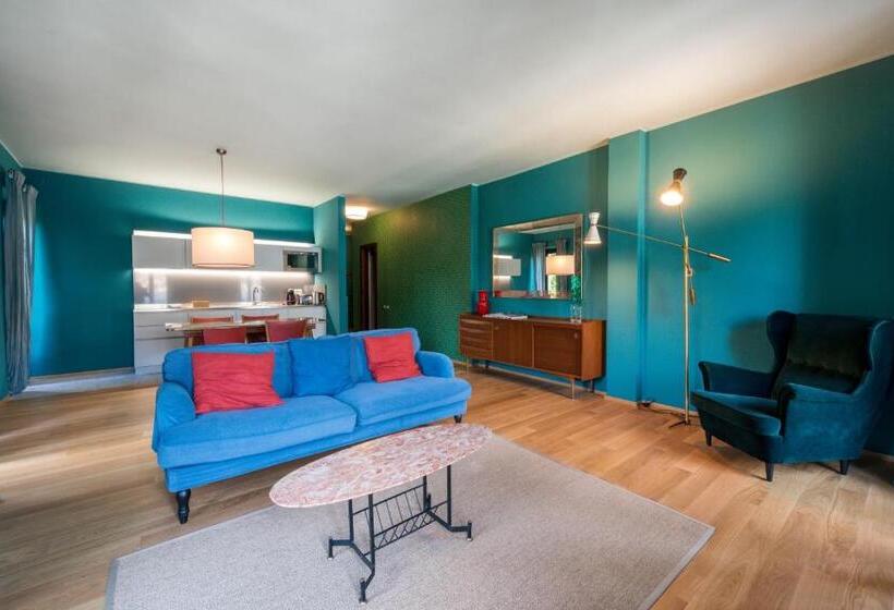 Domus Plinii 1792 Suites