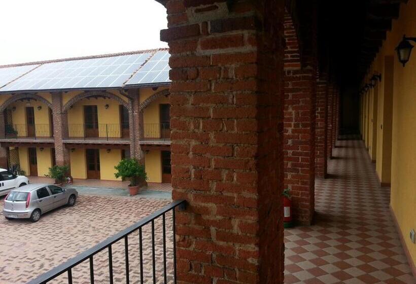 فندق Agriturismo Cascina Del Peso