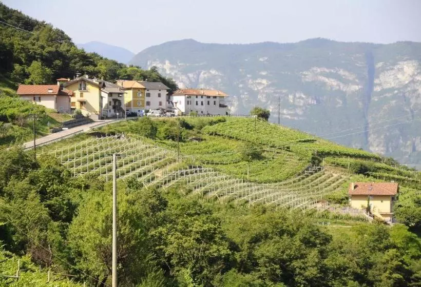 Hotelli Agriturismo Eredi Di Cobelli Aldo