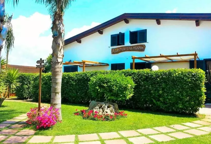 هتل Agriturismo Fratelli Mizzon