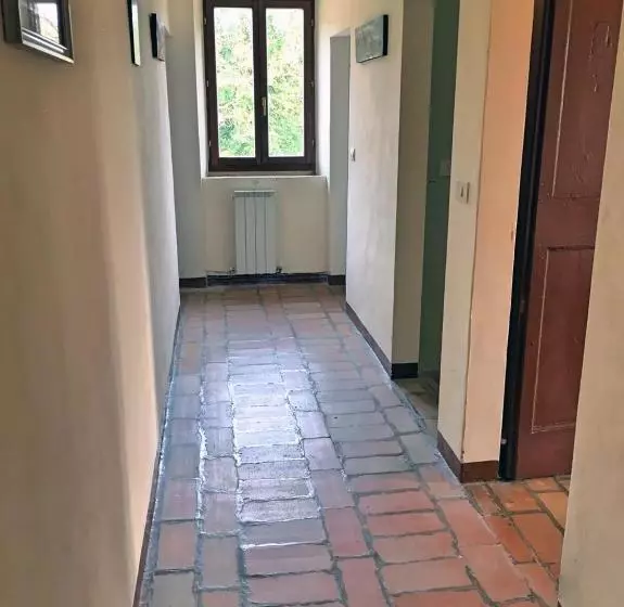 ホテル Agriturismo L'esinante