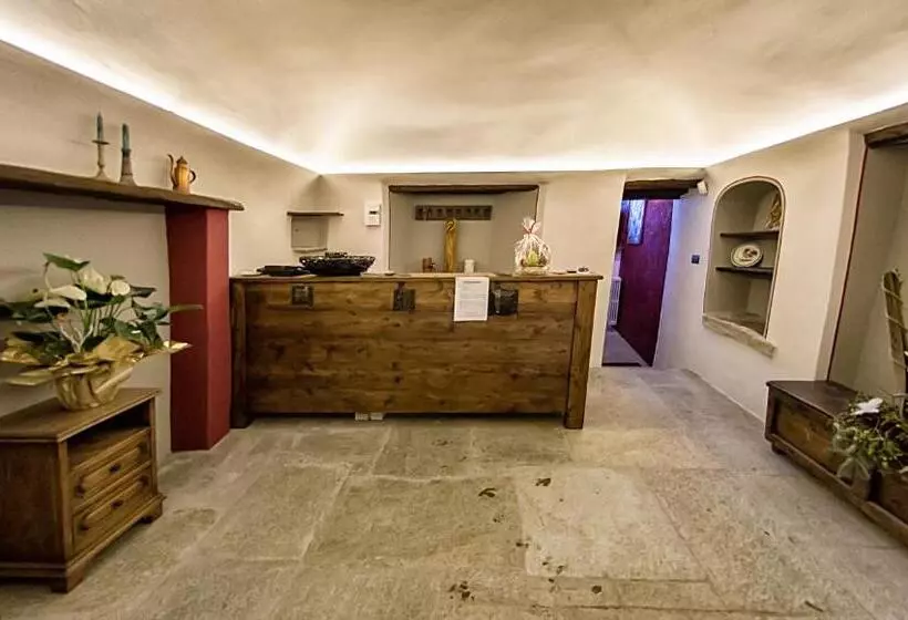 Hotelli Agriturismo Rivet D'or