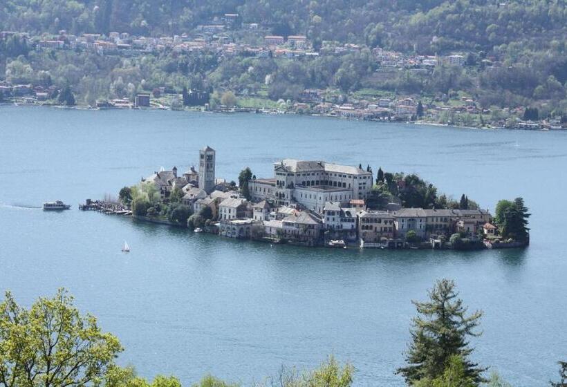 פנסיון Il Cortile Friendly House