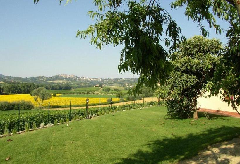 Отель Agriturismo Il Cantastorie