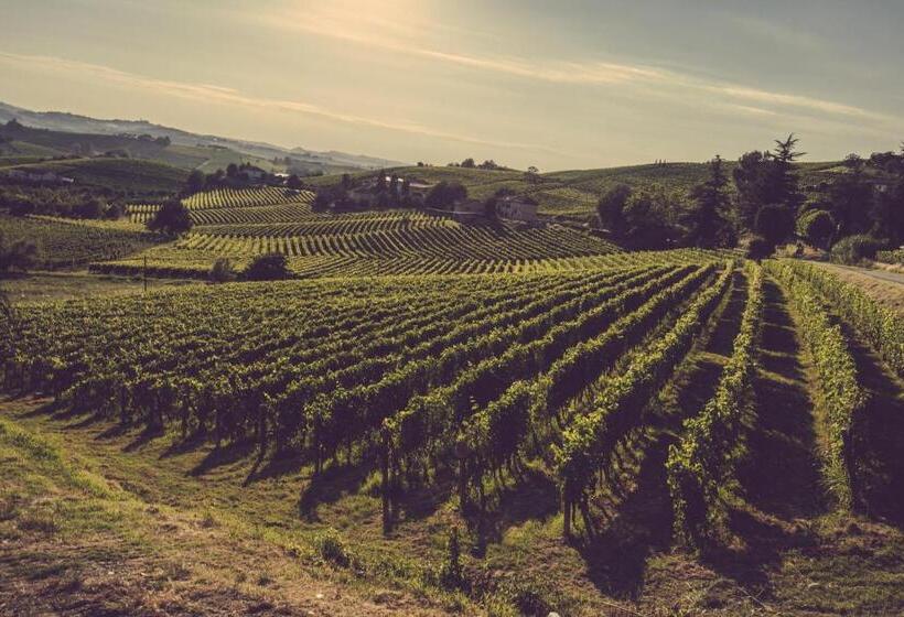 فندق Agriturismo Ma Che Bel Castello