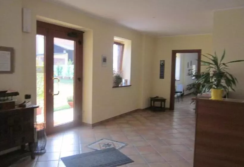 Hotelli Al Casale B&b