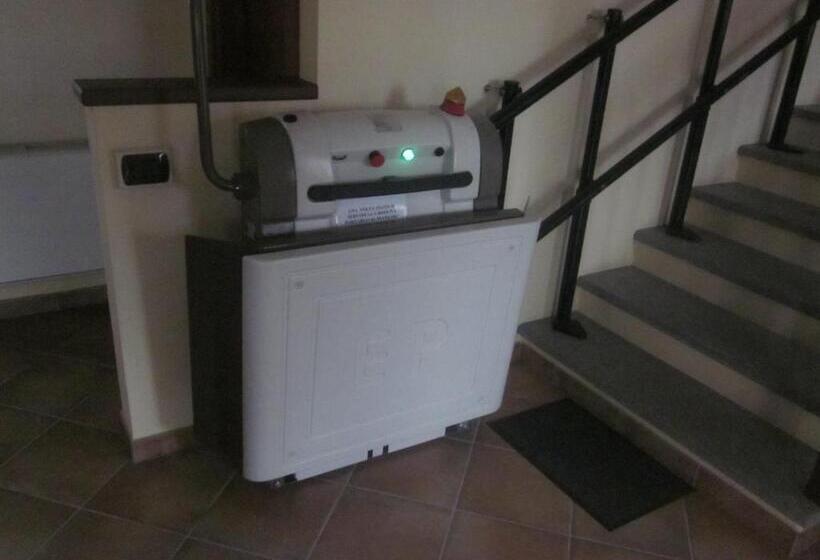 فندق Al Casale B&b