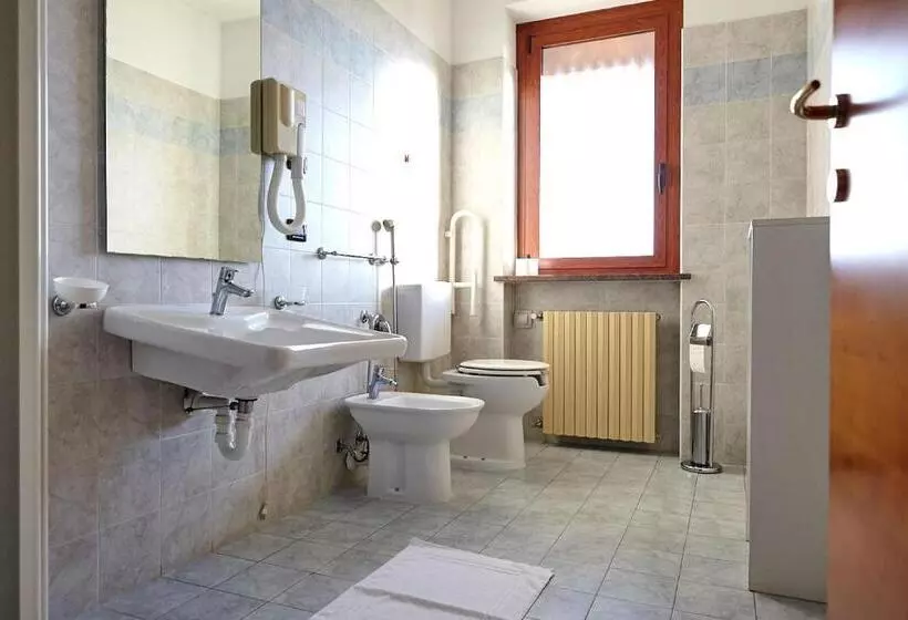 Hotelli Al Casale B&b