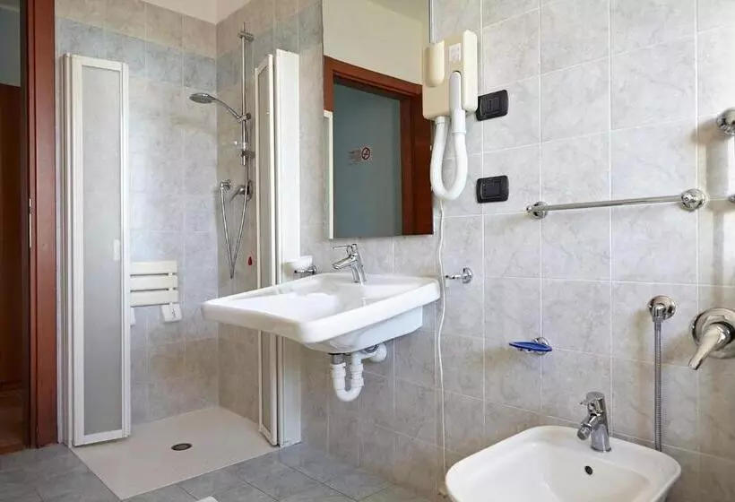 Hotelli Al Casale B&b