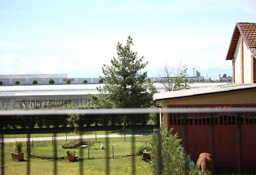 Hotelli Al Casale B&b