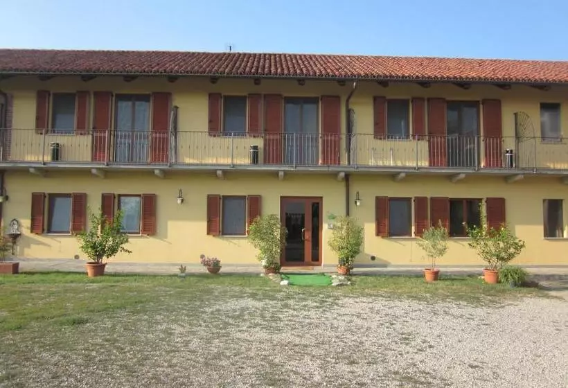Hotelli Al Casale B&b