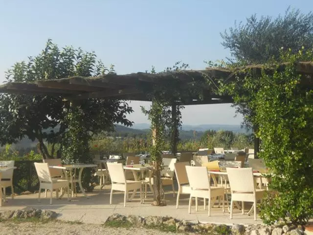 ホテル Taverna Di Bibbiano