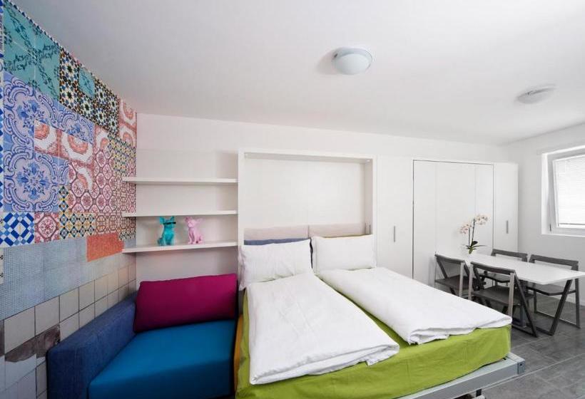 پانسیون Stay Cooper L Guesthouse 37