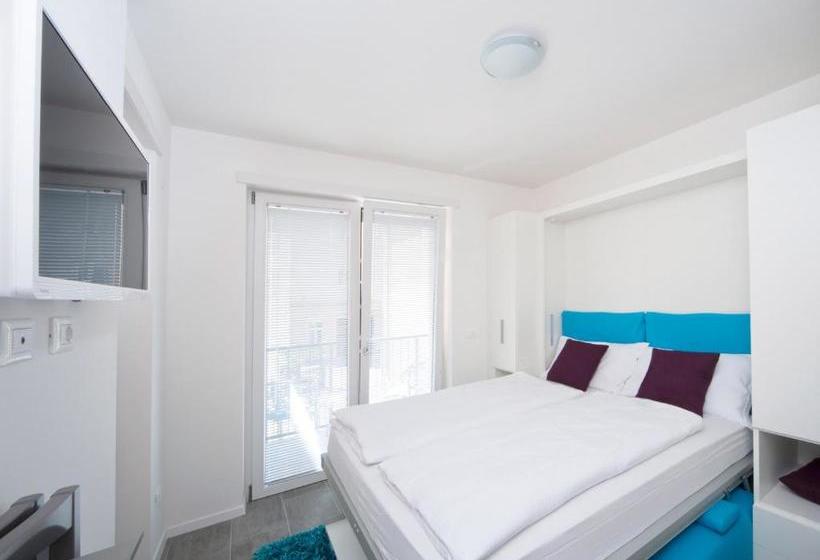 پانسیون Stay Cooper L Guesthouse 37