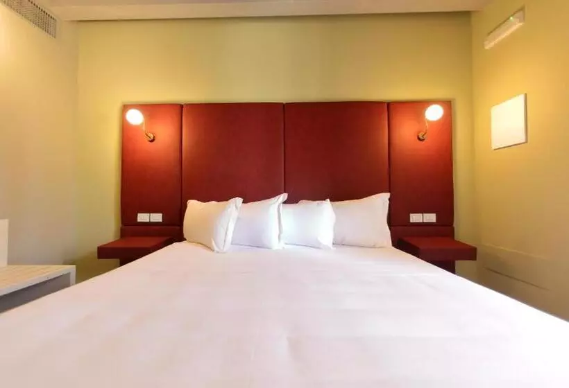 ペンション La Boheme Chambres