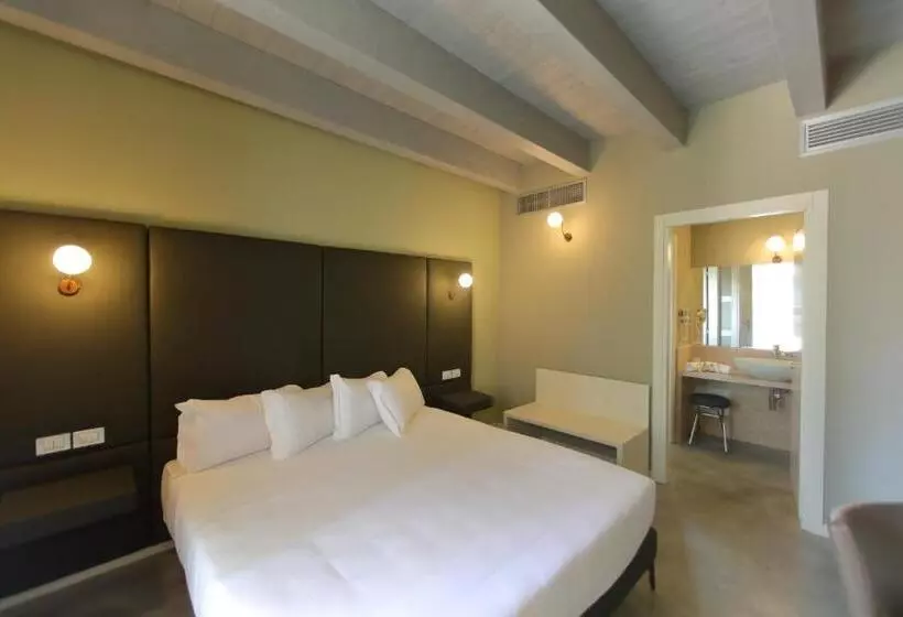 ペンション La Boheme Chambres