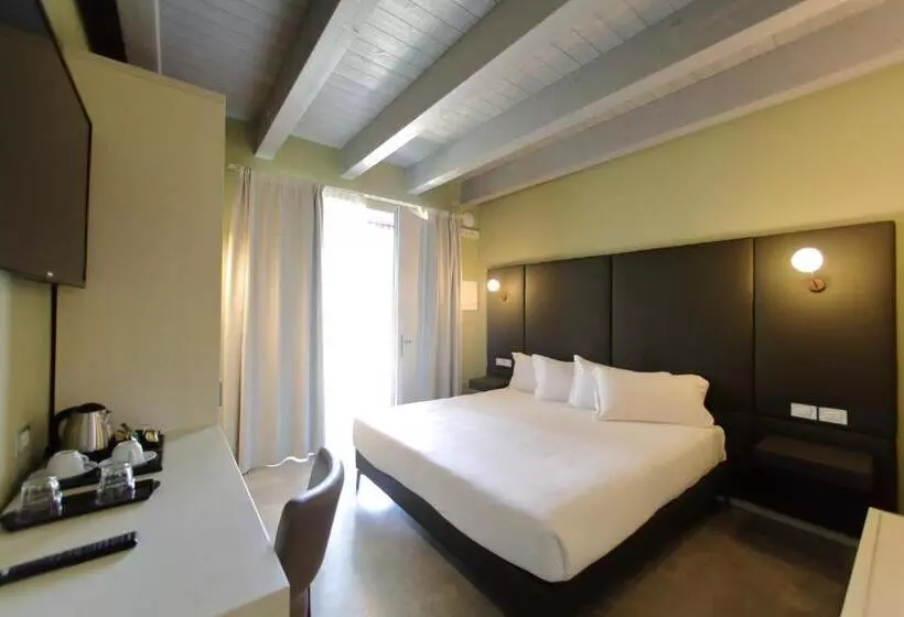 ペンション La Boheme Chambres