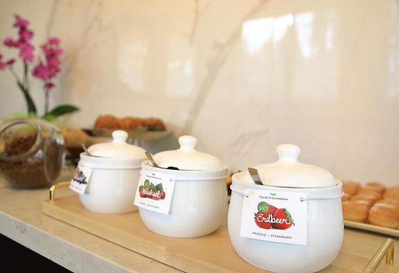 بنسيون La Boheme Chambres