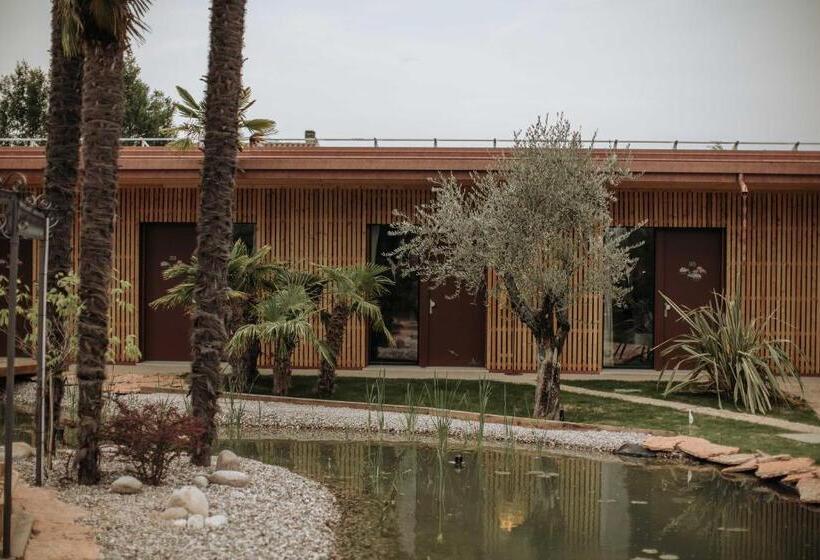 بنسيون La Boheme Chambres