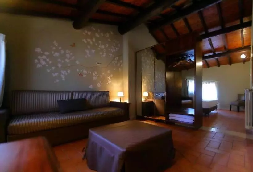ペンション La Boheme Chambres