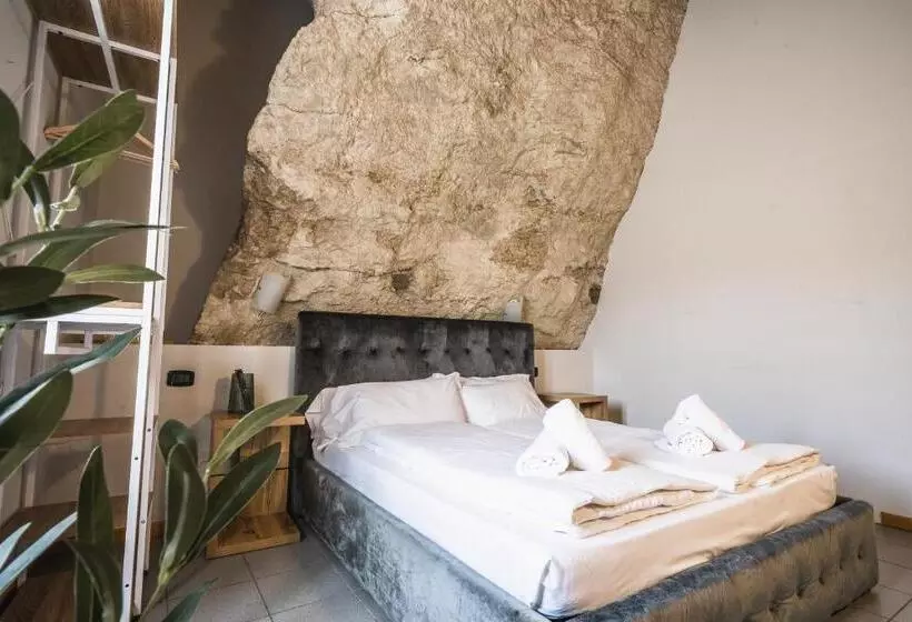 ペンション La Cantinota   Locanda De Manincor Rooms