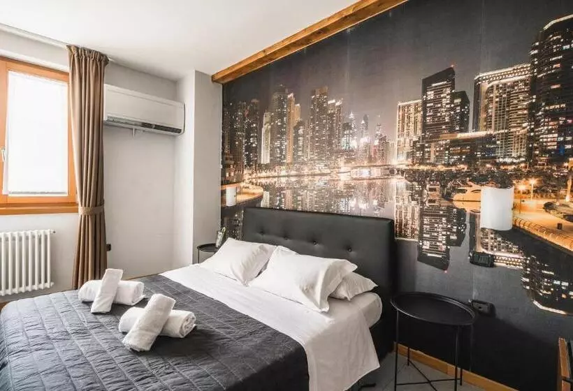 ペンション La Cantinota   Locanda De Manincor Rooms