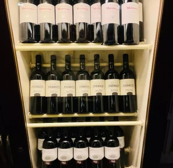 ペンション La Cantinota   Locanda De Manincor Rooms