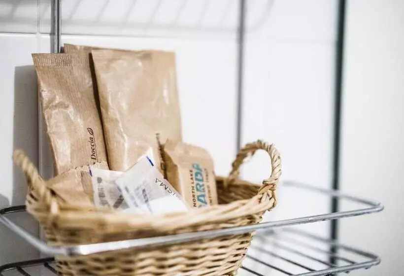 ペンション La Cantinota   Locanda De Manincor Rooms