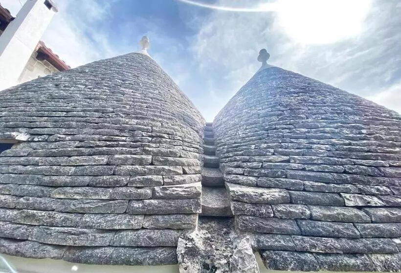 ペンション Trulli Caroli