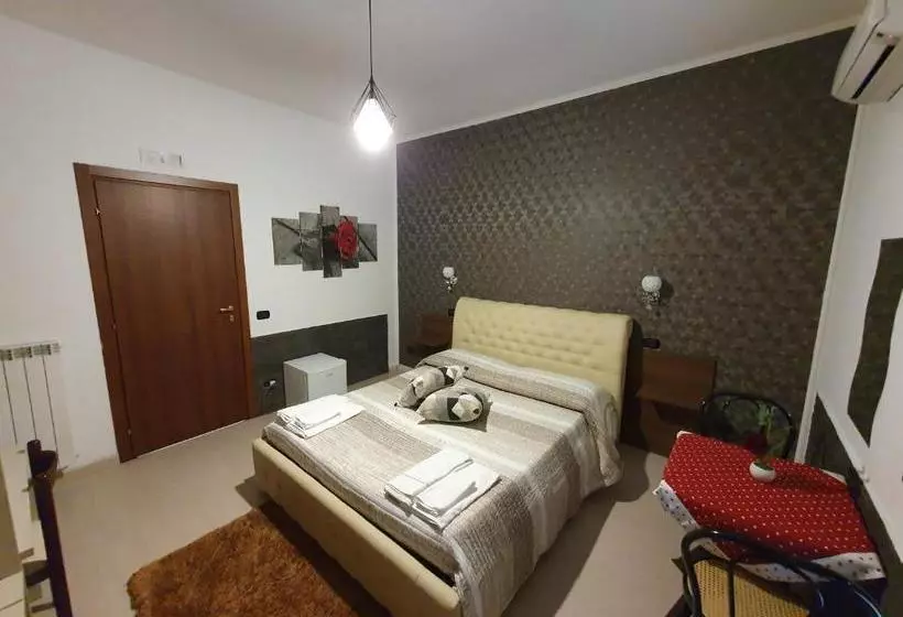 Majatalo Villa Nancy Rooms Cimitile Nola
