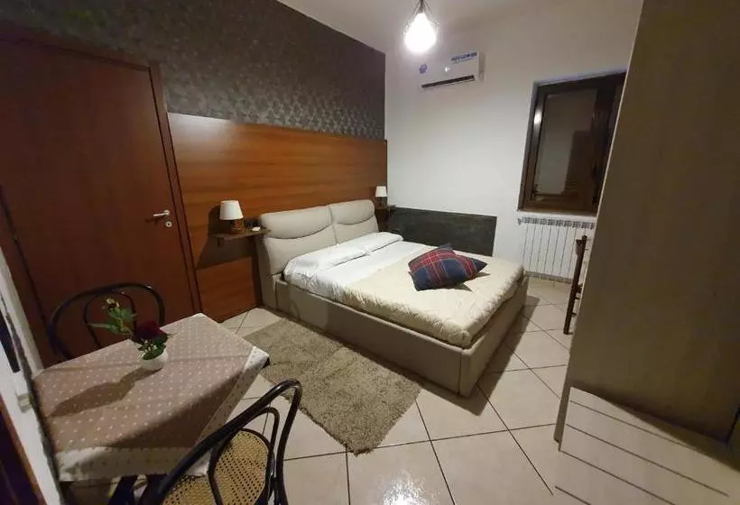 Majatalo Villa Nancy Rooms Cimitile Nola