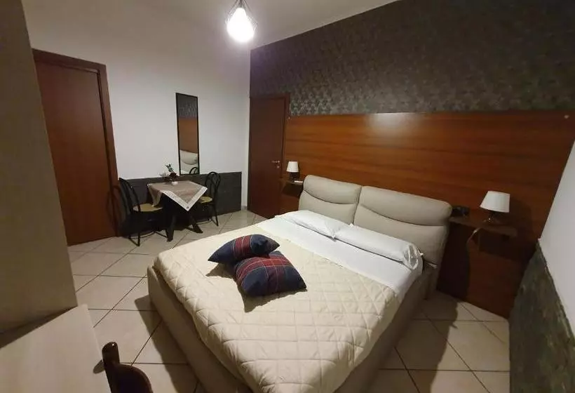 Majatalo Villa Nancy Rooms Cimitile Nola