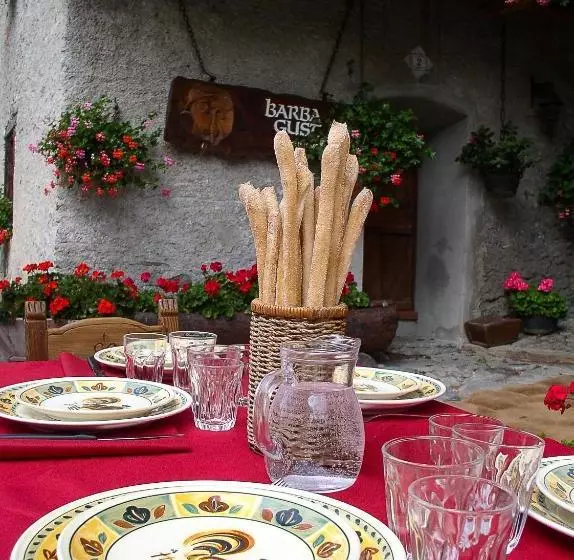 ホテル Agriturismo Barba Gust