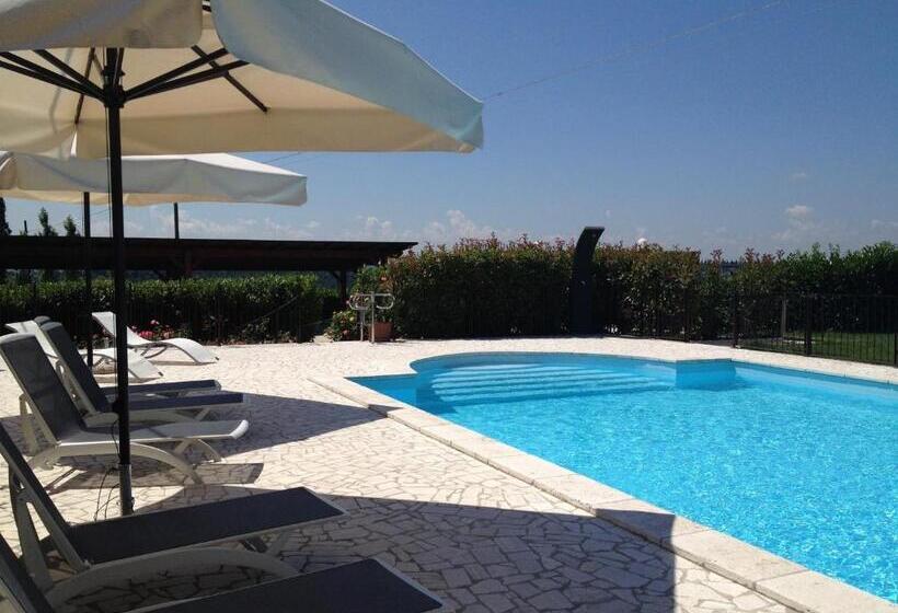 هتل Agriturismo Dei Casali