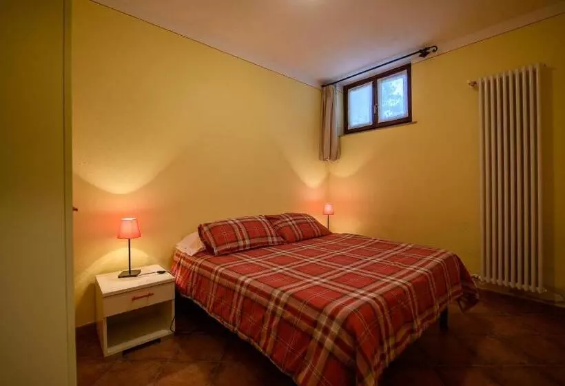 Hotelli Agriturismo L Ciabot