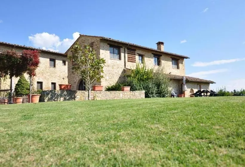 ホテル Agriturismo Podere Sertofano