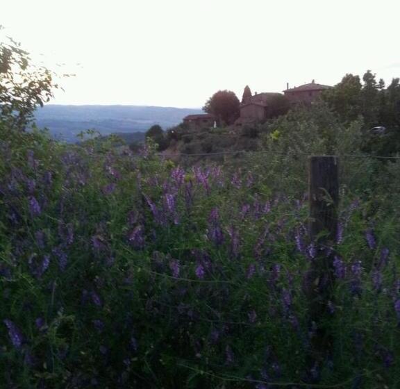 Hotelli Agriturismo Poggio All'olmo